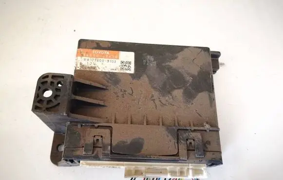 Toyota Auris 150 Other control units/modules 8865002430