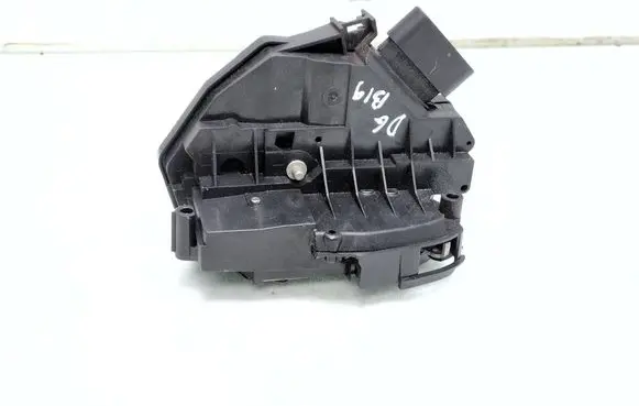 Volvo V60 Rear door lock 31301746