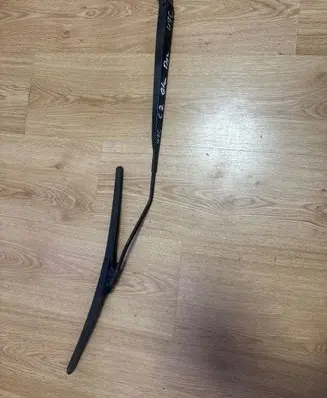 Citroen C2 Front wiper blade arm
