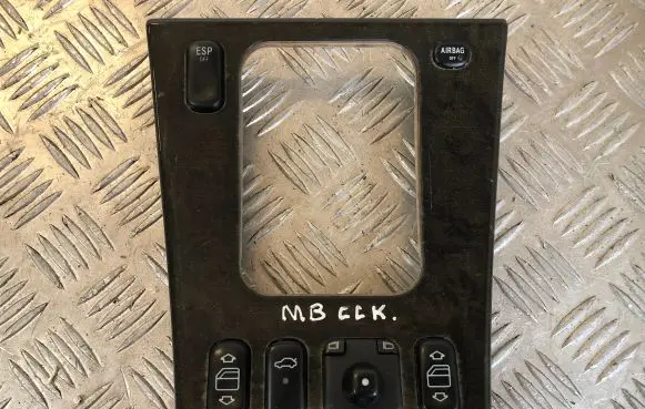 Mercedes-Benz CLK A208 C208 Electric window control switch 2088202910 03753050