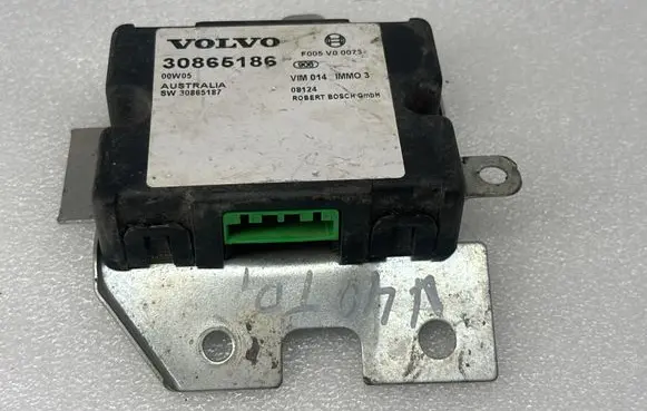 Volvo S40, V40 Immobilizer control unit/module F005V00073 30865186 30865187