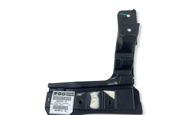 Fiat 500L Rear bumper mounting bracket 51977168 0051977168001 68246842AA