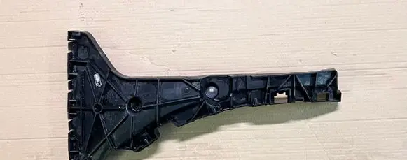 Audi Q5 SQ5 Bumper support mounting bracket corner 80A807453