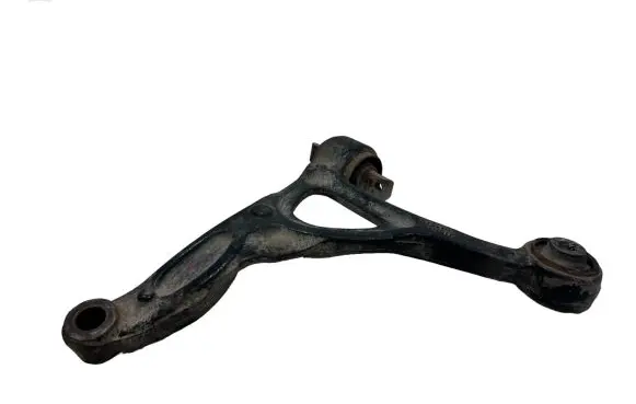 Volvo XC90 Front lower control arm/wishbone 8646613