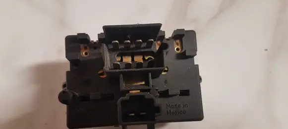 Mercedes-Benz ML W163 Electric window control switch 1638203110 03751610