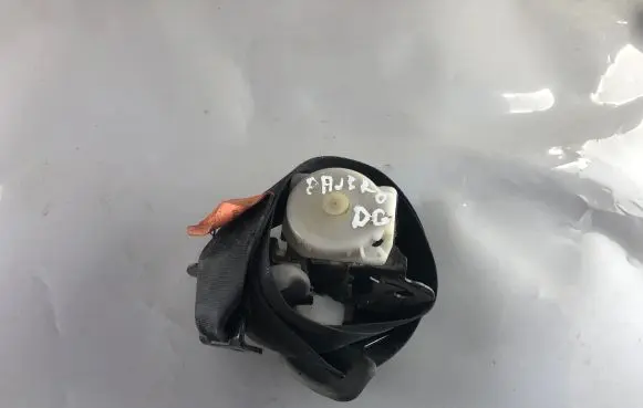 Mitsubishi Pajero Pinin Rear seatbelt