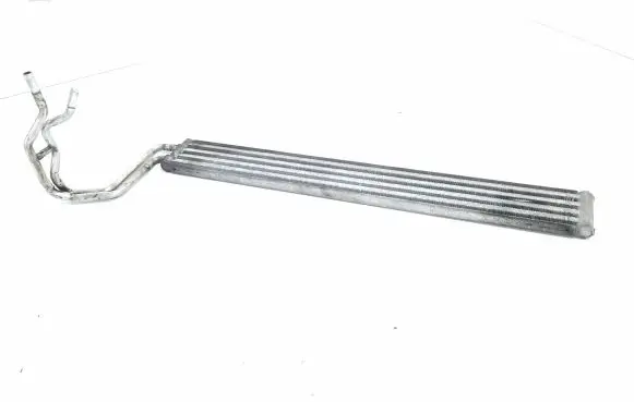 Volkswagen Touareg I Power steering radiator 7L6422885E E6358 34218