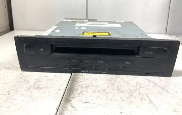 Audi Q7 4L CD/DVD changer 4L0035111