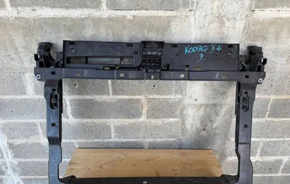 Volkswagen Tiguan Radiator support slam panel 57H805588K