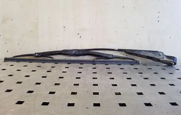 Subaru Forester SG Rear wiper blade arm