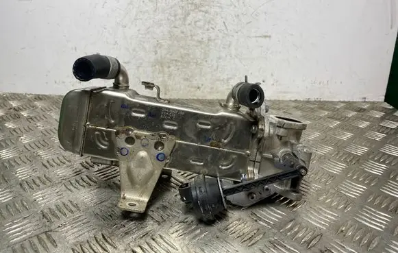 KIA Sorento EGR valve cooler 284162F140