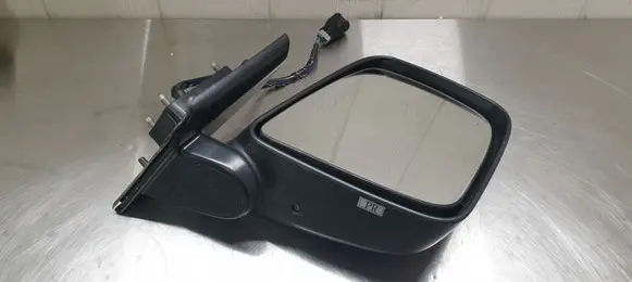 Front door electric wing mirror