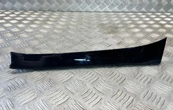Nissan Qashqai Trim molding 684114EH3A