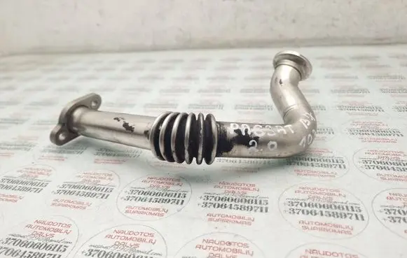 Volkswagen PASSAT B7 EGR valve line/pipe/hose 03L131521A