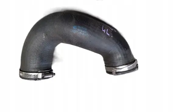 Audi Q7 4L Intercooler hose/pipe 7L6145972E