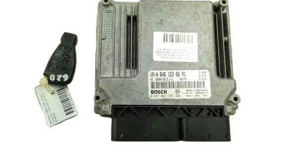 Mercedes-Benz Vito Viano W639 Engine control unit/module A6461530691
