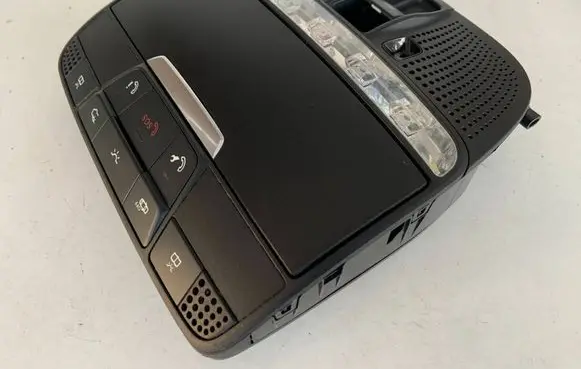 Mercedes-Benz C W205 Front seat light A0009008407 A0009018503 A0008275323