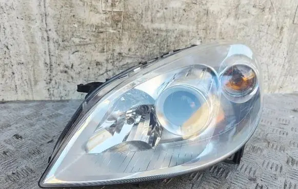 Mercedes-Benz B W245 Headlight/headlamp A1698207961 0301247601 1305630718