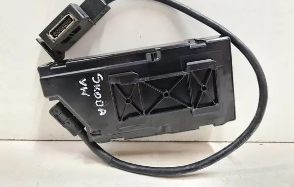 Skoda Octavia Mk2 (1Z) Head unit multimedia control 5N0035342E 7660548780 1000001007