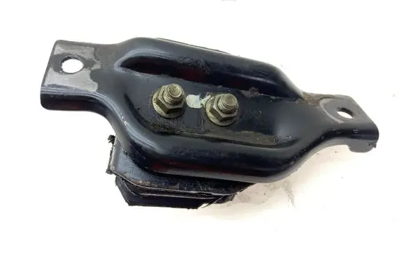 Subaru Forester SF Engine mount bracket 41022FA090