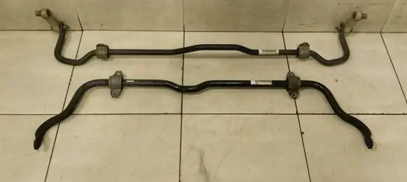 Mercedes-Benz A W176 Front anti-roll bar/sway bar A2463203411 A1763200111