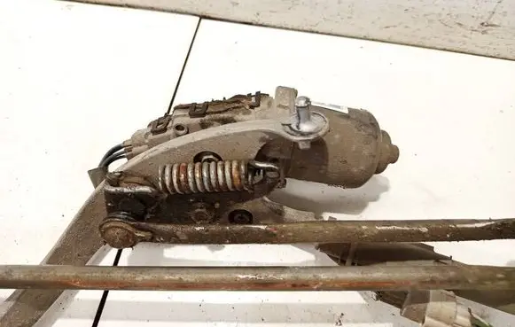 Toyota Auris 150 Wiper motor 8511012a10 1593000301