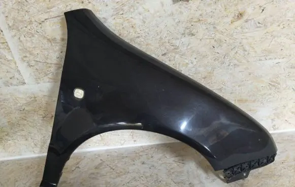 Skoda Fabia Mk1 (6Y) Fender