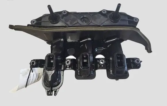 Nissan X-Trail T31 Intake manifold 118302761R 99368 106059