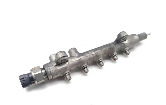 Mazda CX-7 Fuel main line pipe 07N20136 06N01754