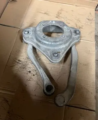 Audi A6 S6 C6 4F Front shock absorber mounting bracket 4f0412383K
