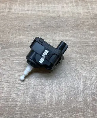 Audi A6 S6 C4 4A Headlight level adjustment motor 007282 00728232