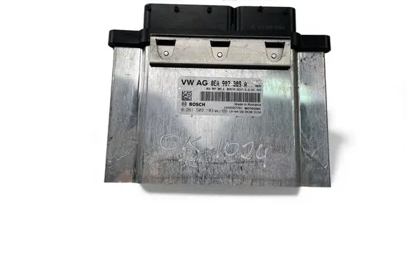 Volkswagen Golf VII Engine control unit/module ECU 0EA907309A 0261S09103