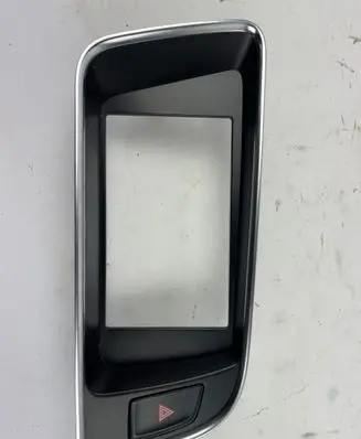 Audi Q5 SQ5 Radio/GPS head unit trim 901420010981 23082011 8R1857186P