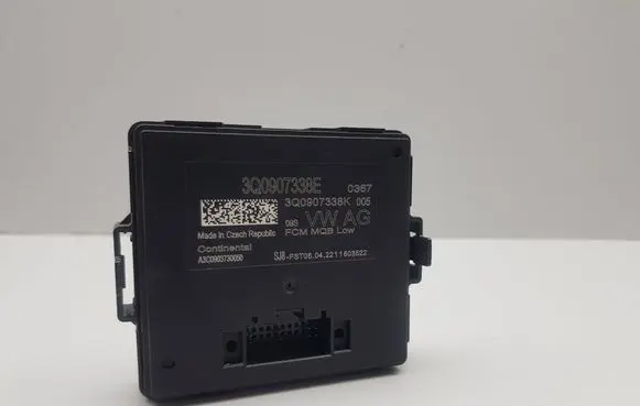 Volkswagen Tiguan Light module LCM 3Q0907338E 3Q0907338K A3C0903730050