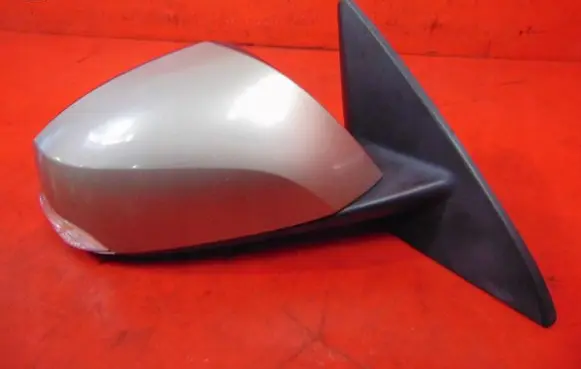 Renault Latitude (L70) Front door electric wing mirror