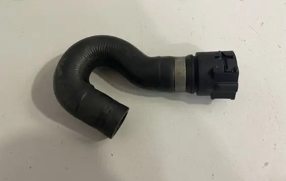 BMW 5 E60 E61 Engine coolant pipe/hose 7788999