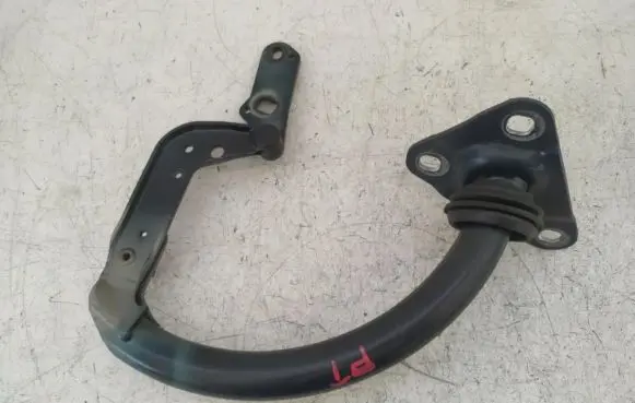 BMW 7 E65 E66 Tailgate/trunk/boot hinge 8240340