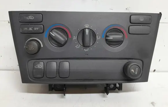 Volvo S70 V70 V70 XC Climate control unit 8651240