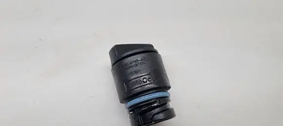 Ford Mustang VI Oil filler cap FR3E6765AA