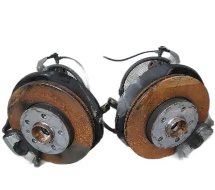 Volkswagen Polo VI Rear wheel hub