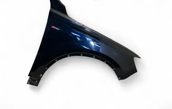 Audi Q7 4M Fender
