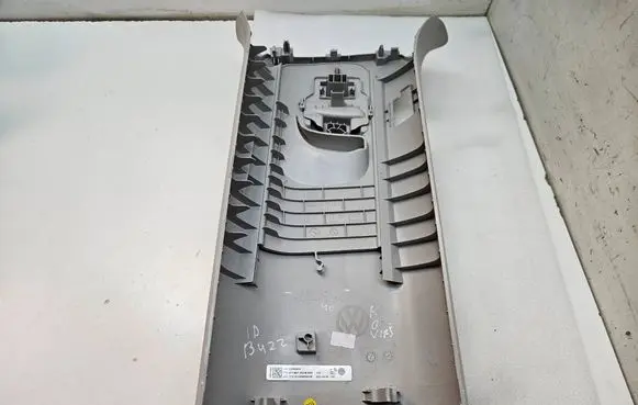 Volkswagen ID. Buzz (B) pillar trim (top) 1T3867243A