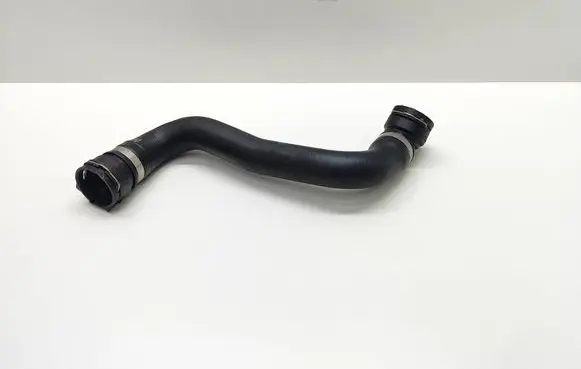 BMW 5 E60 E61 Engine coolant pipe/hose 7799748 779974802 17127799748