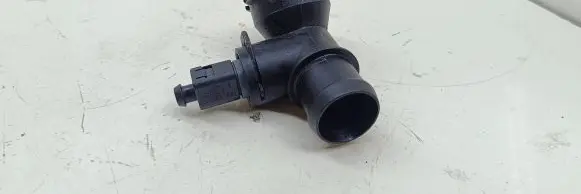 Volkswagen PASSAT B6 Engine coolant pipe/hose 1K0122291AD