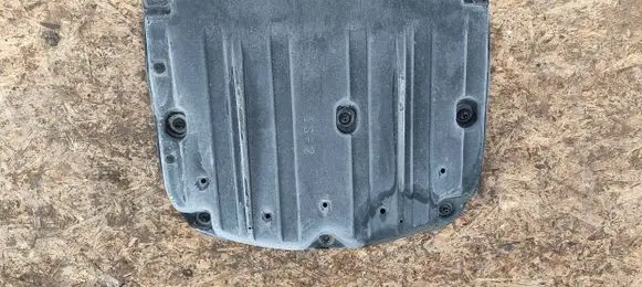 Lexus IS 220D-250-350 Engine splash shield/under tray 5840153010
