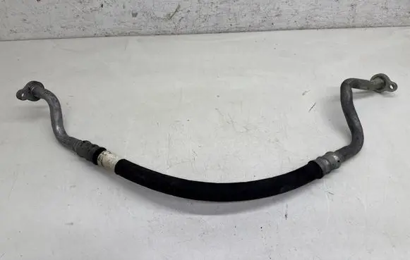 Volvo XC70 Air conditioning (A/C) pipe/hose