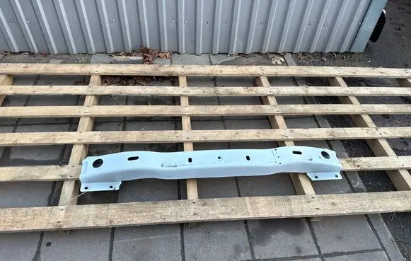 Opel Movano B Front bumper cross member 8200747533D