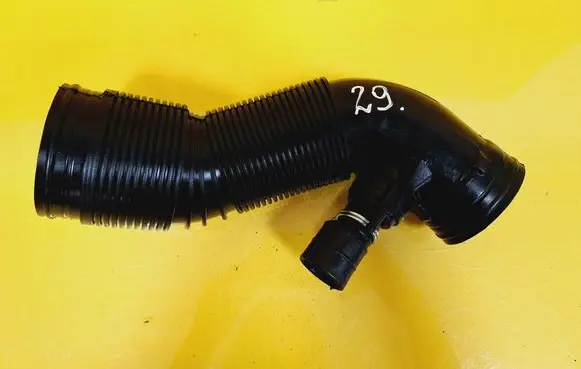 Audi A3 S3 8L Air intake hose/pipe