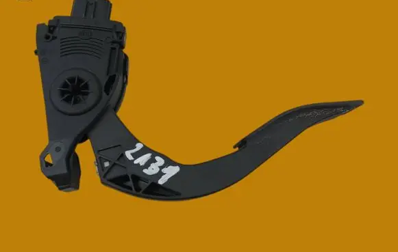 Audi A5 8T 8F Accelerator throttle pedal 8K1723523A
