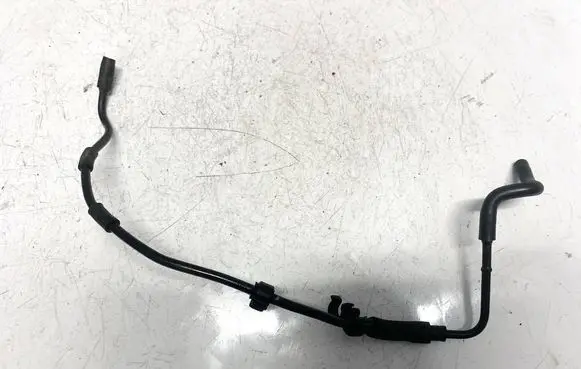 Volkswagen Golf VI Vacuum line/pipe/hose 